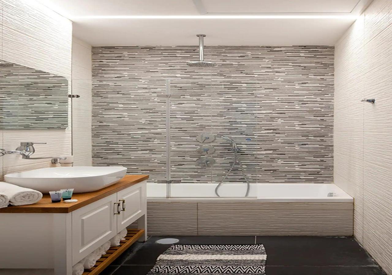 Ferienwohnung Oַ&O Group- Luxury Penthouse Jacuzzi Sea 36 Floor Bat Yam Exterior foto